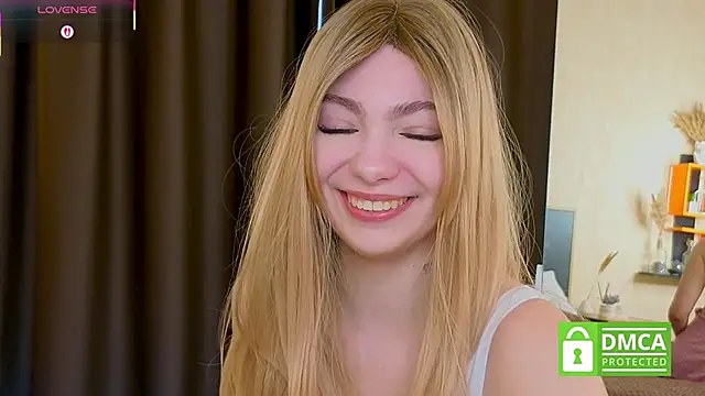 EmilyZortea online show from October 2025 08:35:02 AM