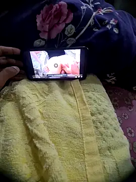 Snapshot of crish09 chatting on March 2026 05:40:02 AM crish09 online show from March 2026 05:40:02 AM