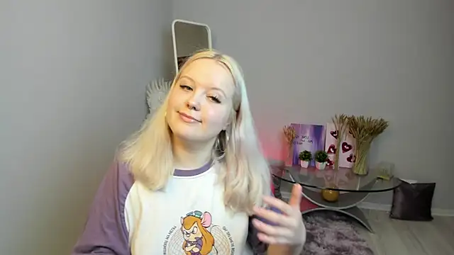 RoseThomas  online show from September 2025 01:37:01 PM