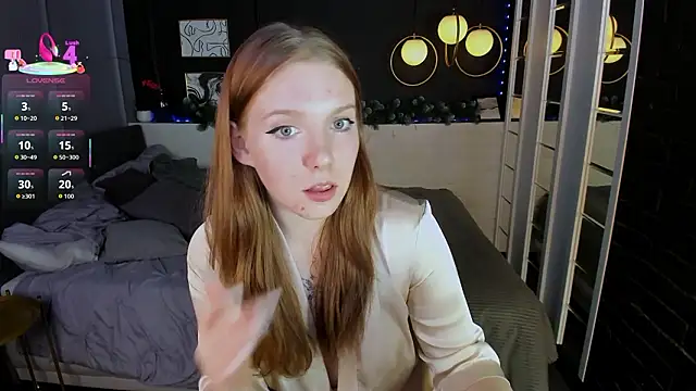 Layla Glam online show from January 2026 01:48:02 PM