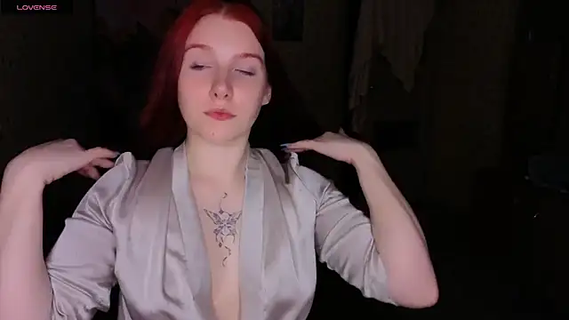Layla Glam online show from June 2026 08:35:01 PM