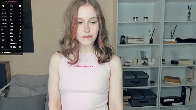 MaliaBourraine online show from February 2026 07:35:01 AM