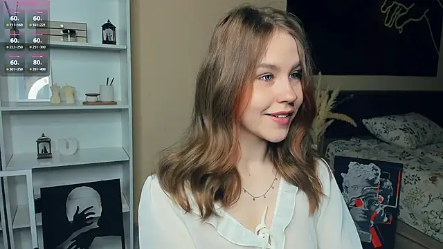 MaliaBourraine online show from May 2026 07:13:01 AM