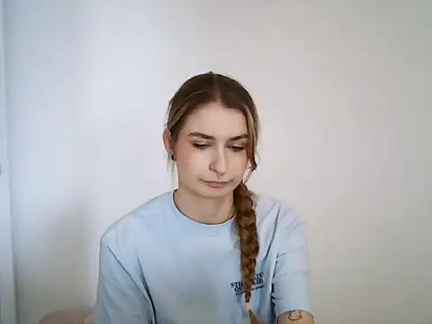 NinaBlond1 online show from February 2026 11:49:01 AM