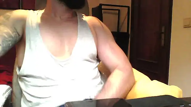 yourfantasy777 online show from May 2026 10:47:02 PM