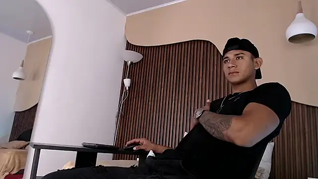 Aiden steel online show from September 2025 01:25:02 PM