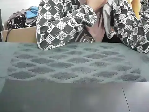 Snapshot of Hannie_26 chatting on September 2025 02:02:01 AM Hannie 26 online show from September 2025 02:02:01 AM