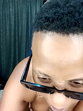 SexyCurves96 online show from October 2025 07:23:02 PM