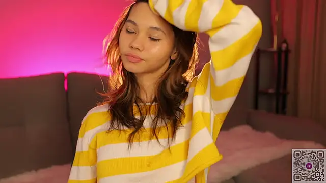 Snapshot of lovekissmes chatting on November 2025 02:54:01 PM lovekissmes online show from November 2025 02:54:01 PM