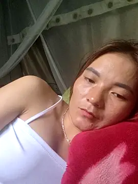 Snapshot of phuongxinhxan chatting on September 2025 06:17:01 AM phuongxinhxan online show from September 2025 06:17:01 AM