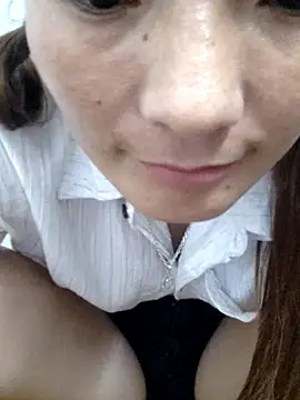 Snapshot of phuongxinhxan chatting on October 2025 03:10:02 PM phuongxinhxan online show from October 2025 03:10:02 PM