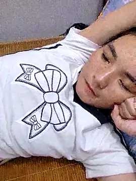 Snapshot of phuongxinhxan chatting on October 2025 08:25:01 AM phuongxinhxan online show from October 2025 08:25:01 AM