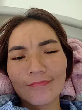 Snapshot of phuongxinhxan chatting on October 2025 04:57:02 AM phuongxinhxan online show from October 2025 04:57:02 AM