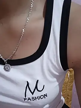 phuongxinhxan online show from July 2026 12:45:01 PM