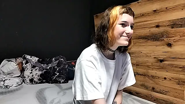 JenaeRadloff online show from October 2025 04:32:02 AM