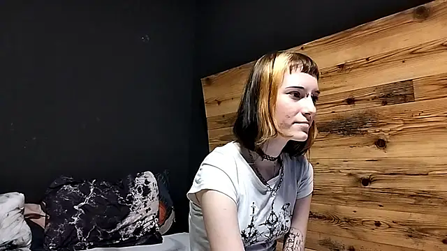 JenaeRadloff online show from October 2025 06:21:02 AM