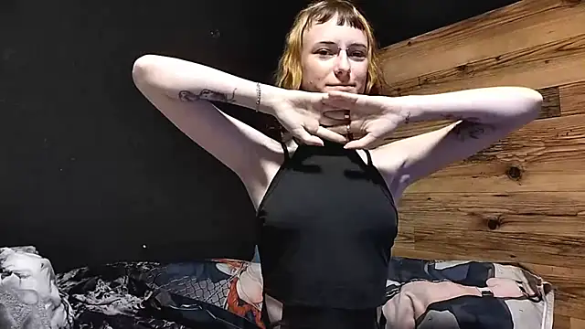 JenaeRadloff online show from October 2025 04:24:01 AM