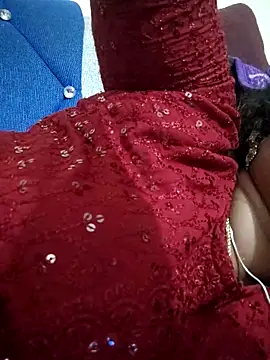 sweetqueen143 online show from October 2025 03:53:01 PM