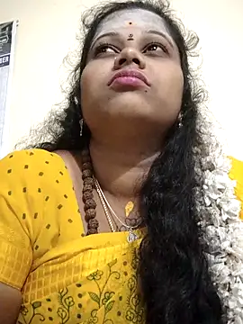 sweetqueen143 online show from October 2025 04:06:02 PM