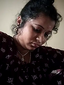 sweetqueen143 online show from December 2025 03:15:02 AM