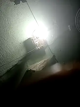 Snapshot of AgitatedStrip9 chatting on September 2025 05:27:02 PM AgitatedStrip9 online show from September 2025 05:27:02 PM