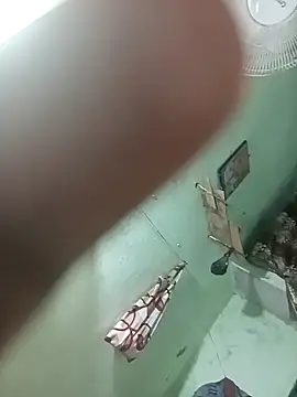 Snapshot of AgitatedStrip9 chatting on February 2026 01:04:02 AM AgitatedStrip9 online show from February 2026 01:04:02 AM