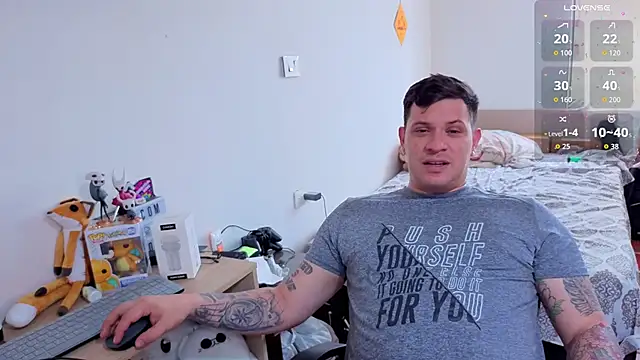 Snapshot of ryden_01 chatting on October 2025 04:37:01 PM ryden 01 online show from October 2025 04:37:01 PM