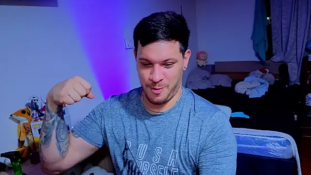 Snapshot of ryden_01 chatting on October 2025 04:57:02 AM ryden 01 online show from October 2025 04:57:02 AM