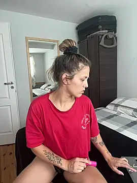 xvalentinaof online show from February 2026 08:24:02 PM