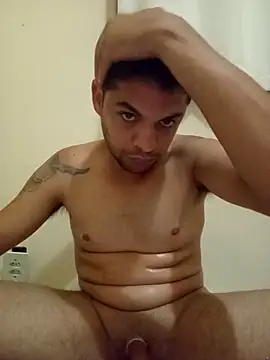 livinhoooo online show from November 2025 11:29:01 PM