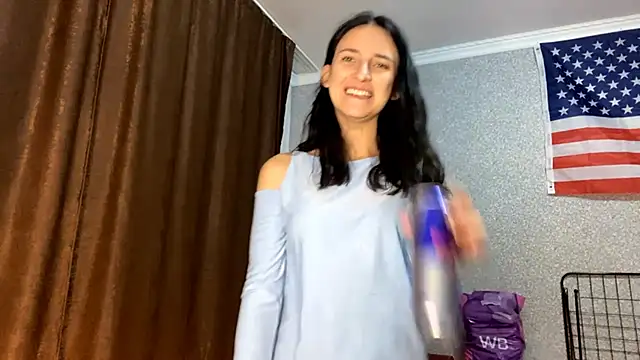 TifanyRawi online show from October 2025 09:43:02 PM