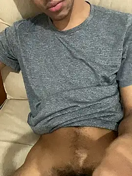 Eduardosexy00091 online show from October 2025 01:51:02 PM