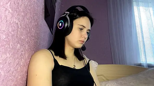 MollyPartey online show from October 2025 10:21:01 AM