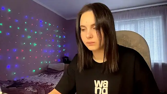 MollyPartey online show from October 2025 10:04:01 AM