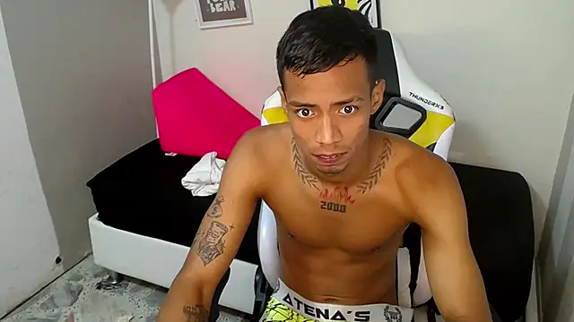 Nando coll online show from November 2025 12:02:02 PM