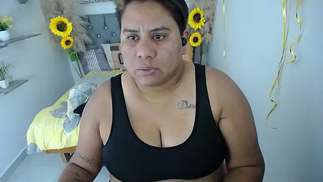 hotlesby valery online show from October 2025 07:11:02 PM