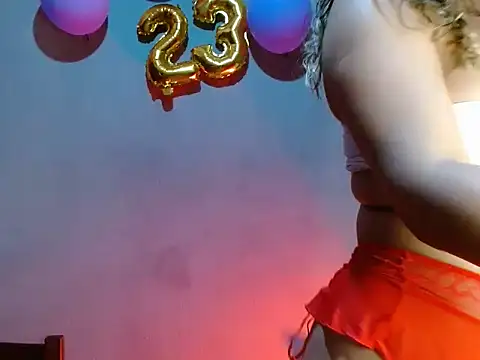 MelissaTommy online show from October 2025 07:45:01 PM