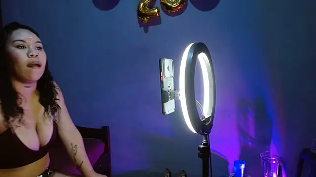 MelissaTommy online show from October 2025 07:03:02 PM