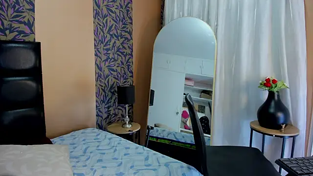 Snapshot of sarita_princess7 chatting on October 2025 11:07:01 PM sarita princess7 online show from October 2025 11:07:01 PM