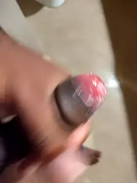 Snapshot of pretinhorosa8 chatting on December 2025 12:08:01 AM pretinhorosa8 online show from December 2025 12:08:01 AM