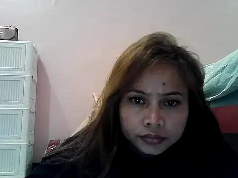 Amarrahlyn online show from May 2026 12:49:01 AM