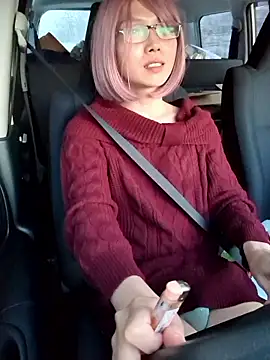 takusaki223 online show from December 2025 06:55:01 AM