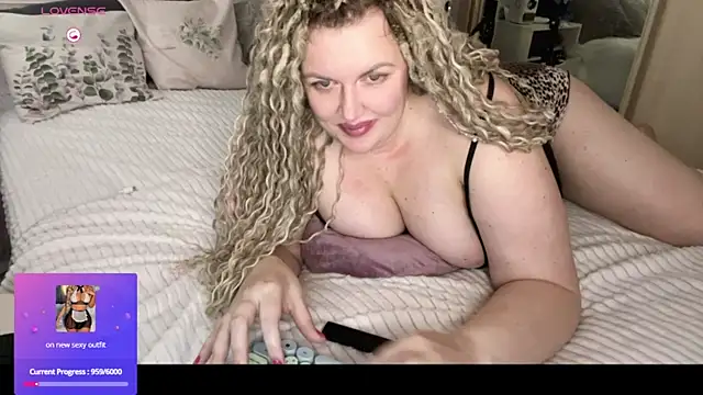 Nivika online show from October 2025 07:38:02 AM