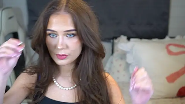 Peachxlush online show from October 2025 07:09:02 PM