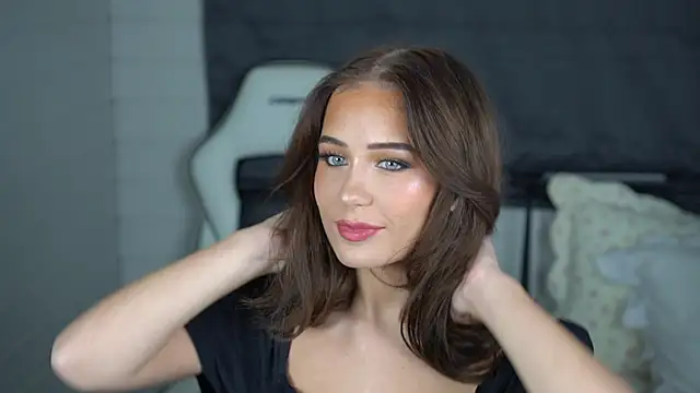 Peachxlush online show from October 2025 08:28:02 PM