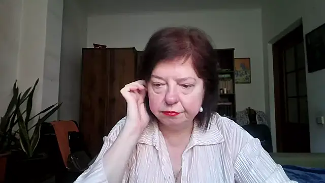 Violet Pulse online show from April 2026 10:46:01 AM