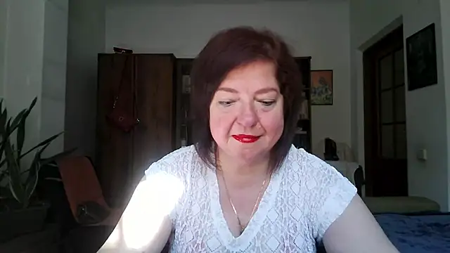 Violet Pulse online show from June 2026 06:12:01 AM
