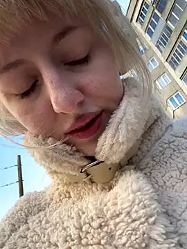 RonnieKiss online show from October 2025 04:04:01 AM