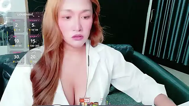 Lalacream12 online show from May 2026 05:40:02 PM