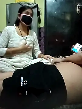 Snapshot of Cute-Charvii chatting on November 2025 06:25:01 AM Cute-Charvii online show from November 2025 06:25:01 AM